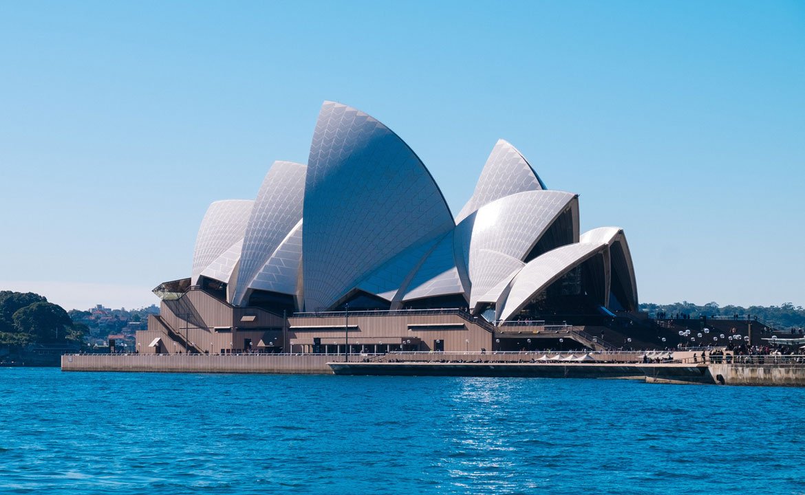 Modern Architectural Wonders: Mesmerizing Globally Minded Tourists