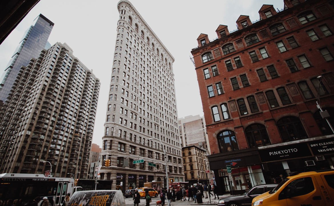 Declassifying Modern Architecture